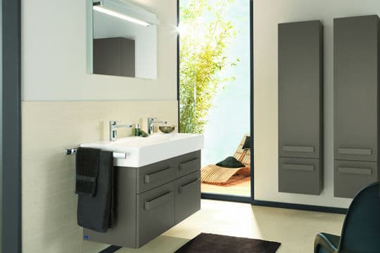 Vert kaki pour une salle de bains chic @Villeroy & Boch Vert kaki pour une salle de bains chic @Villeroy & Boch