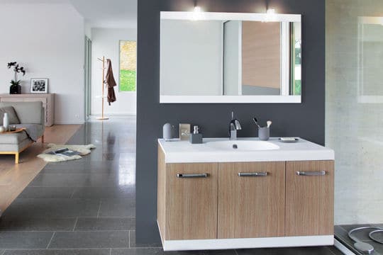 Une salle de bains zen et design @Decotec